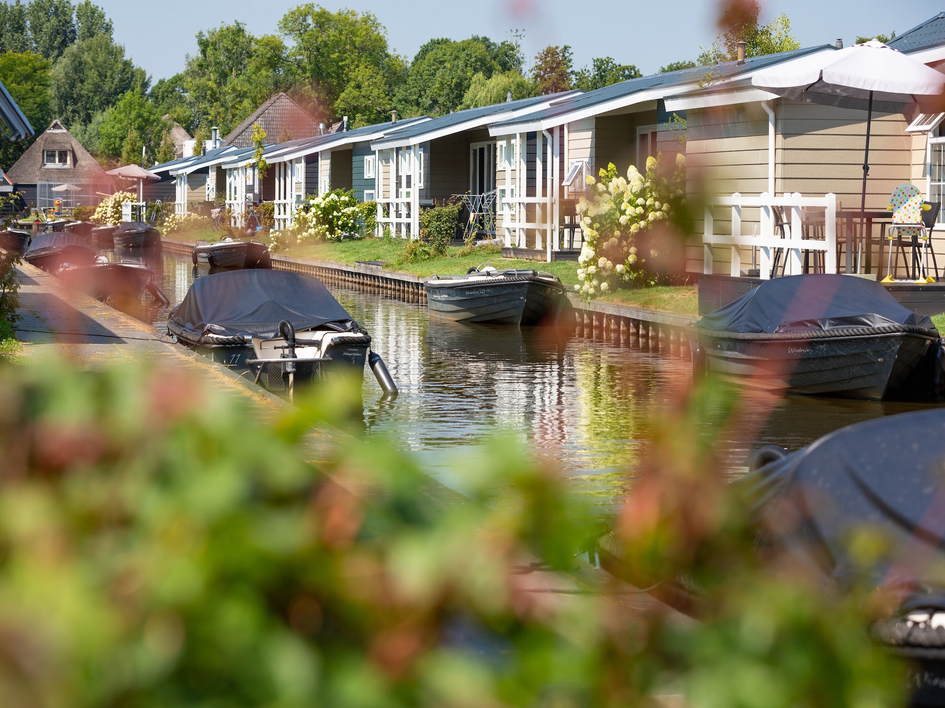 Vrijstaand chalet met privéboot in autovrij park Giethoorn - foto 27
