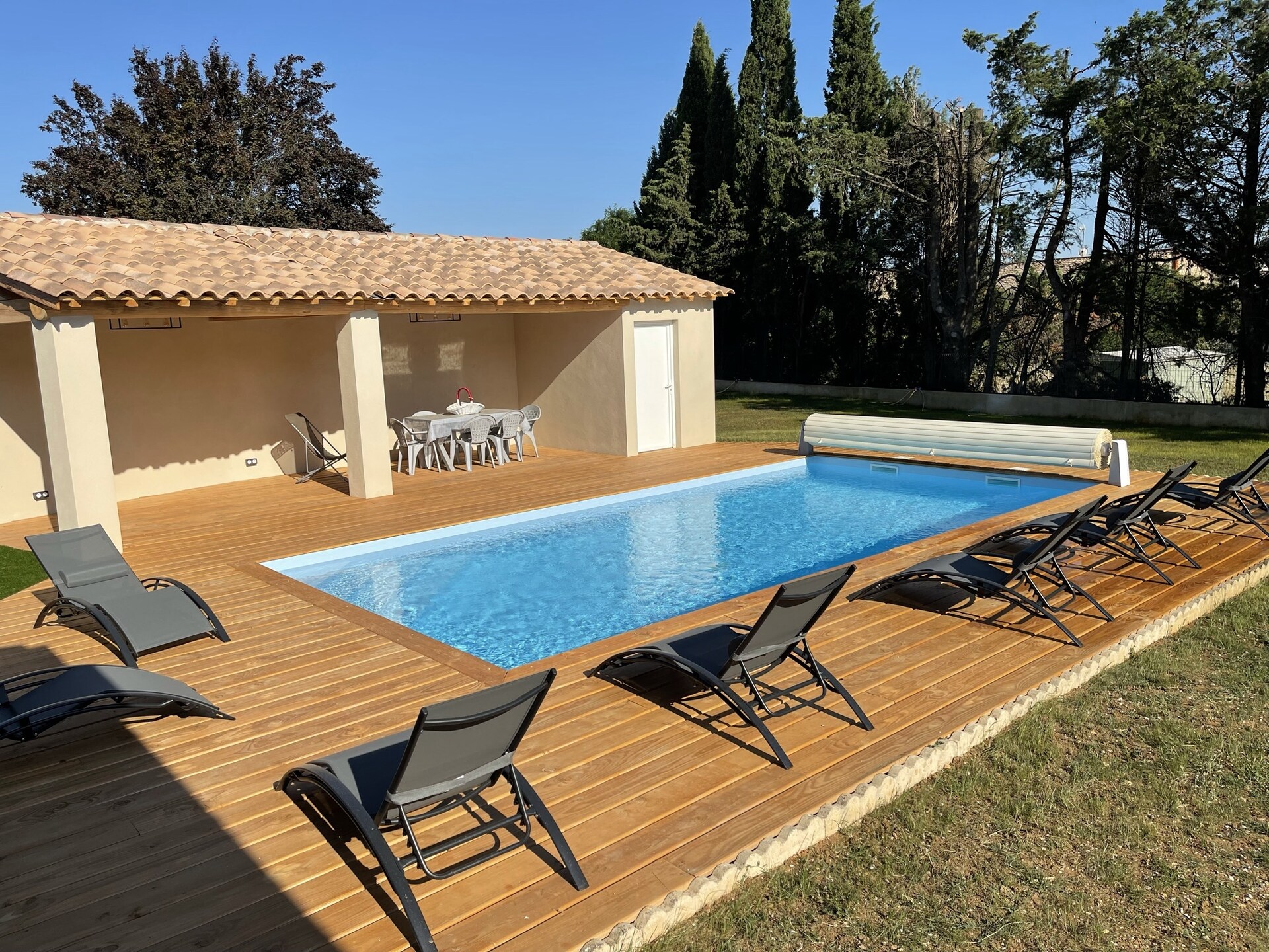 Villa met privézwembad en tuin aan de golfbaan in Saint-Laurent-la-Vernède - foto 2
