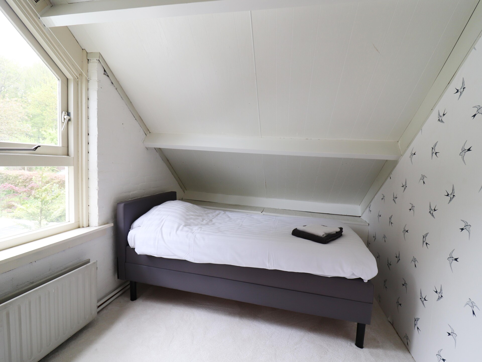 Boshuisje De Koolmees: knus vakantiehuis met houtkachel aan bosrand - foto 12