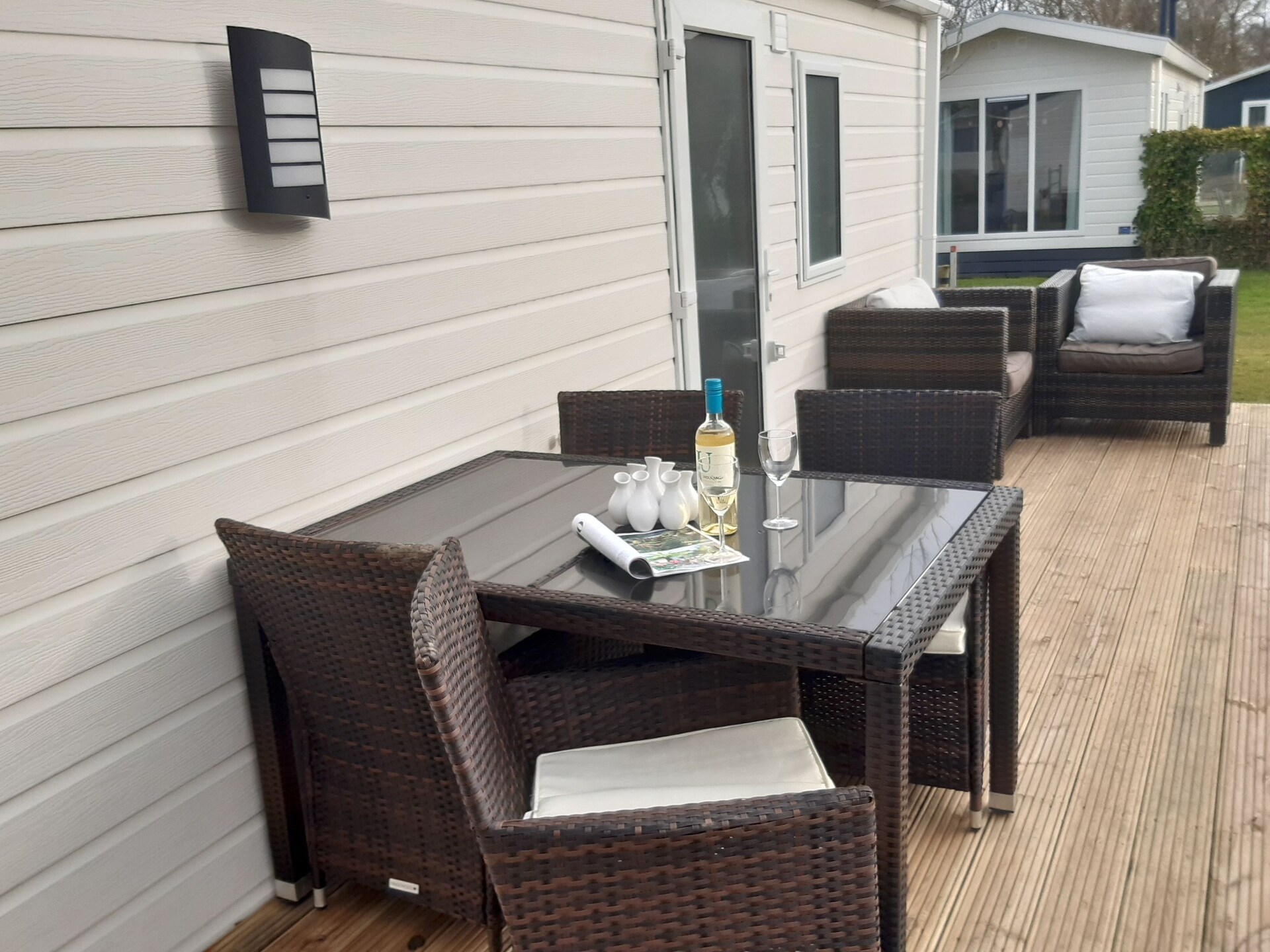 Wiringher Chalet 83: Vrijstaand chalet aan Waddenzee met hond, tuin en strand - foto 5