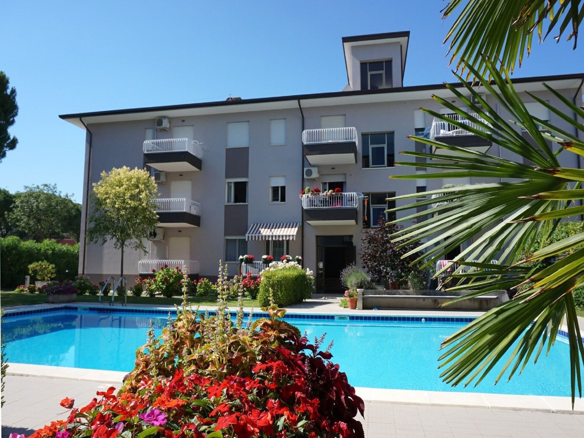 Zonnig appartement met zwembad op 200 meter van het strand in Caorle - foto 1