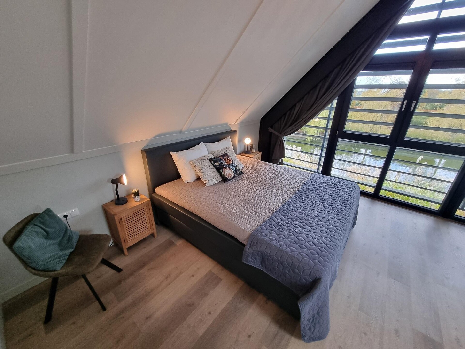 Watervilla Twa: luxe verblijf aan het Slotermeer in Friesland - foto 18
