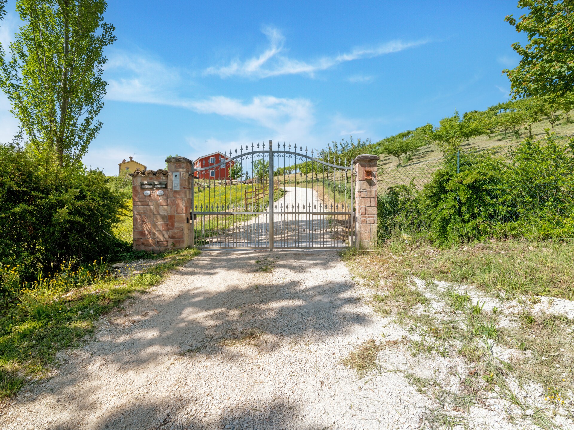 Ruim appartement op wijnboerderij met zwembad in Matelica, Le Marche - foto 11