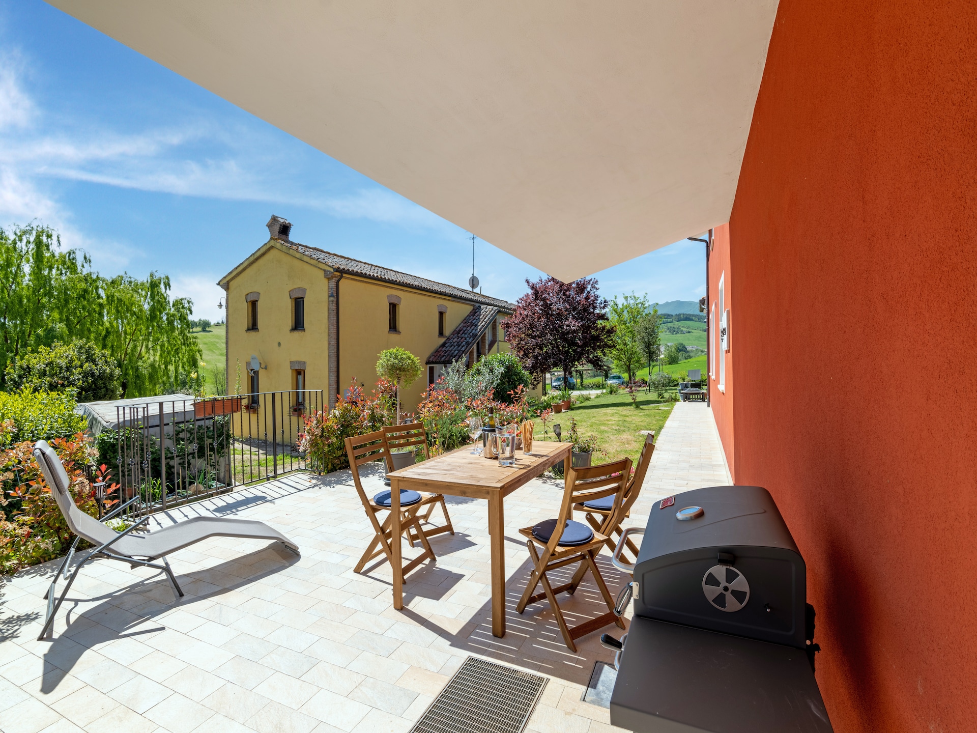 Ruim appartement op wijnboerderij met zwembad in Matelica, Le Marche - foto 24