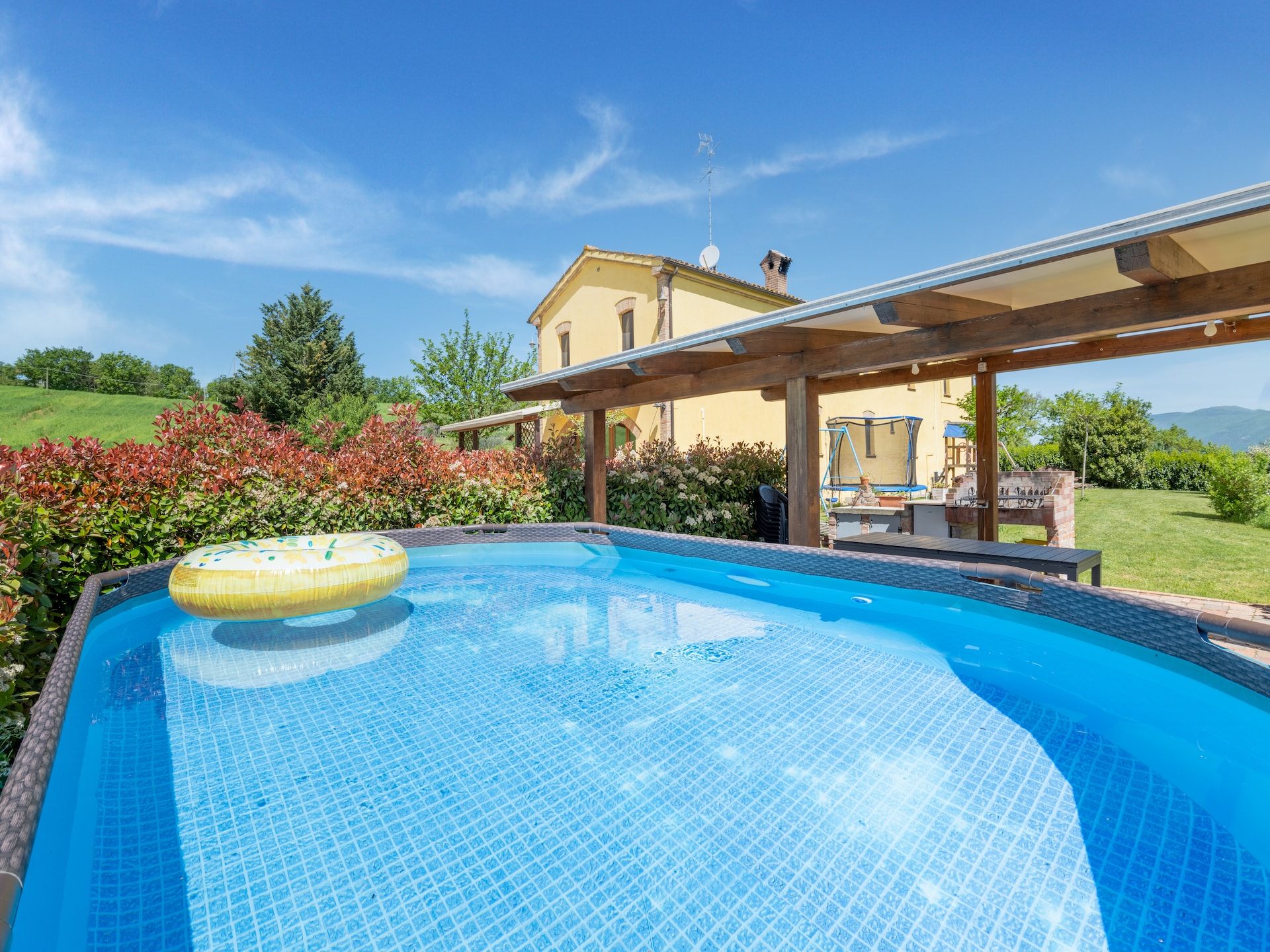 Ruim appartement op wijnboerderij met zwembad in Matelica, Le Marche - foto 6