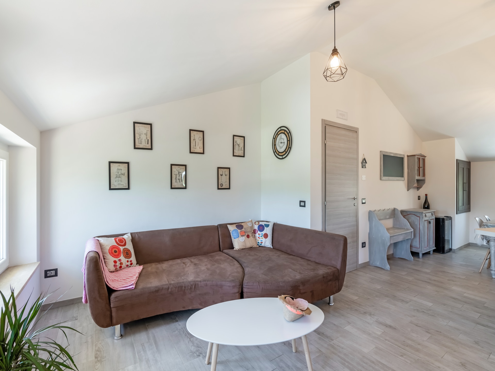 Ruim appartement op wijnboerderij met zwembad in Matelica, Le Marche - foto 13