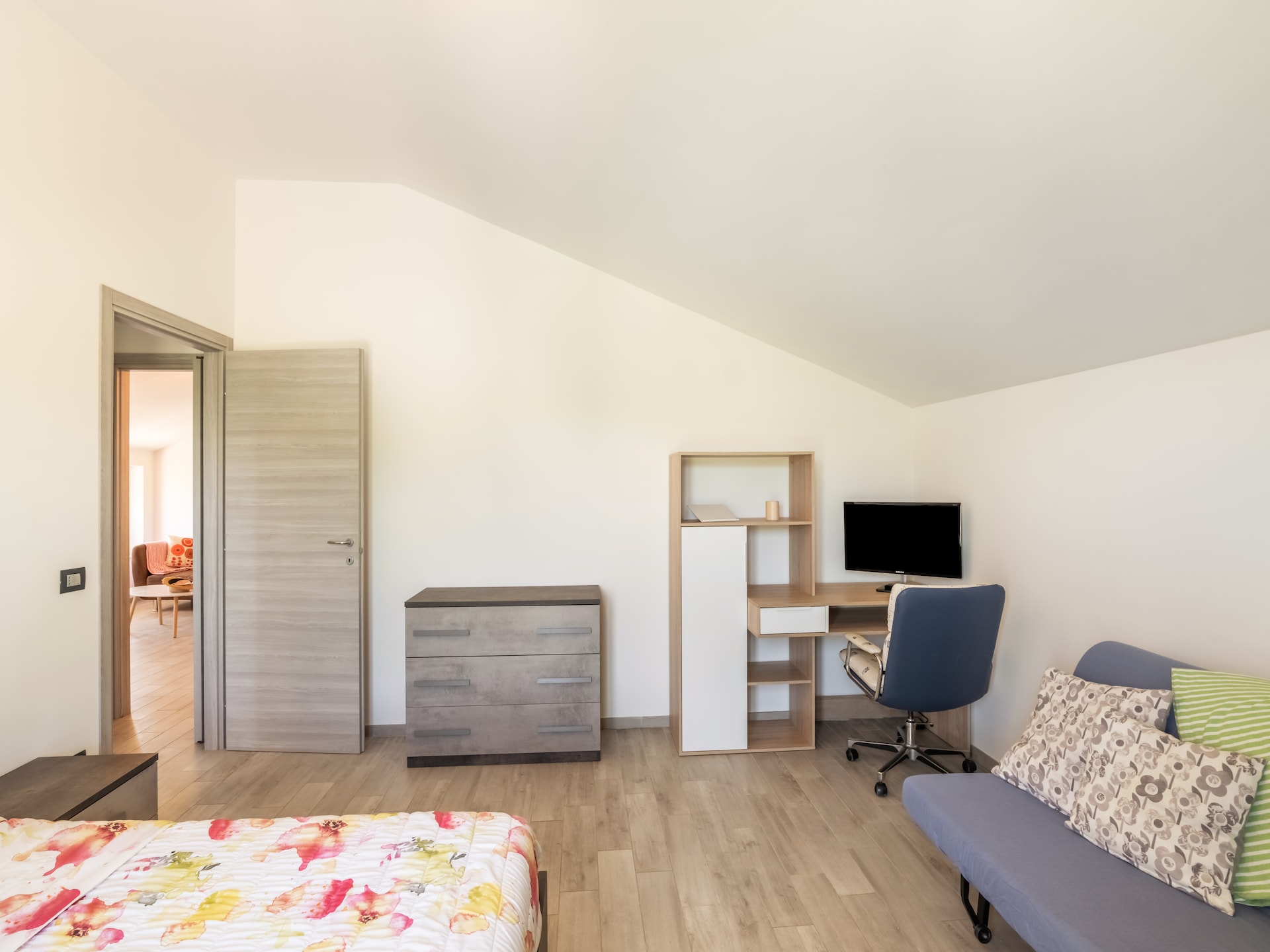 Ruim appartement op wijnboerderij met zwembad in Matelica, Le Marche - foto 16
