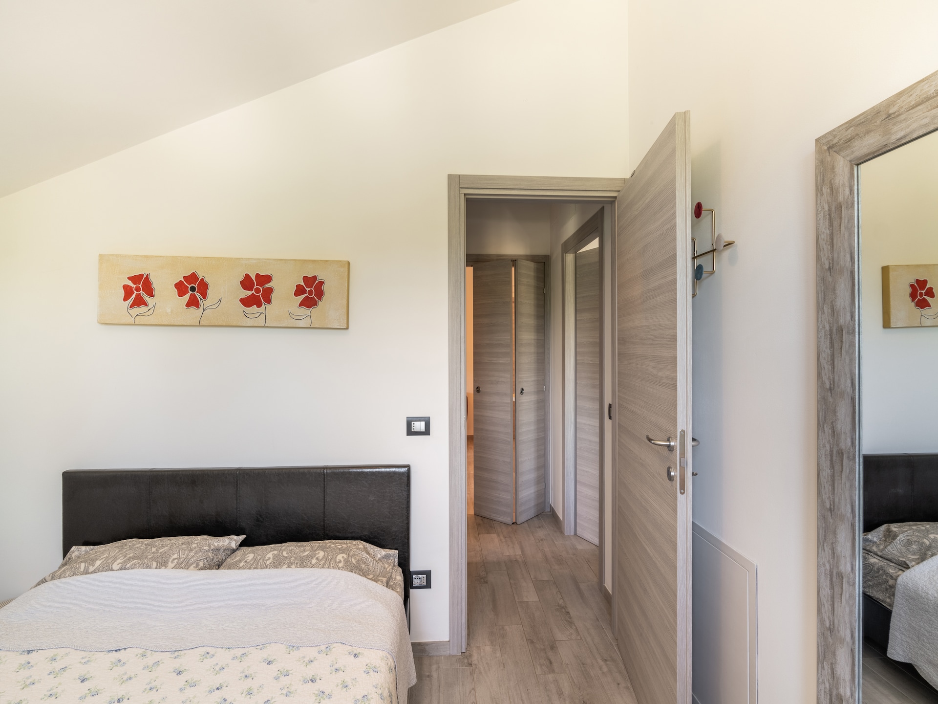 Ruim appartement op wijnboerderij met zwembad in Matelica, Le Marche - foto 19