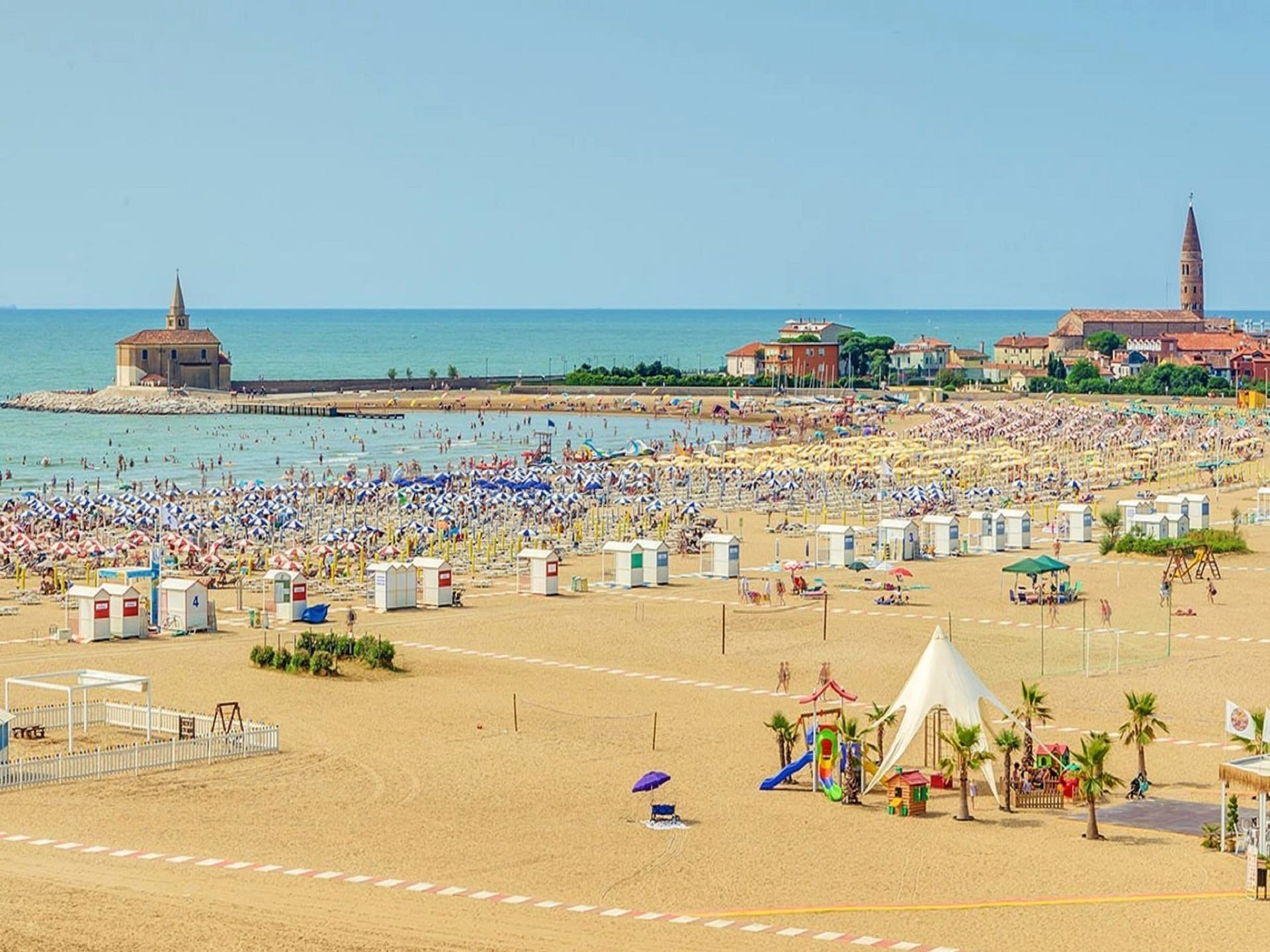 Aan het strand: Appartement Girasole 3B in Porto Santa Margherita - foto 7