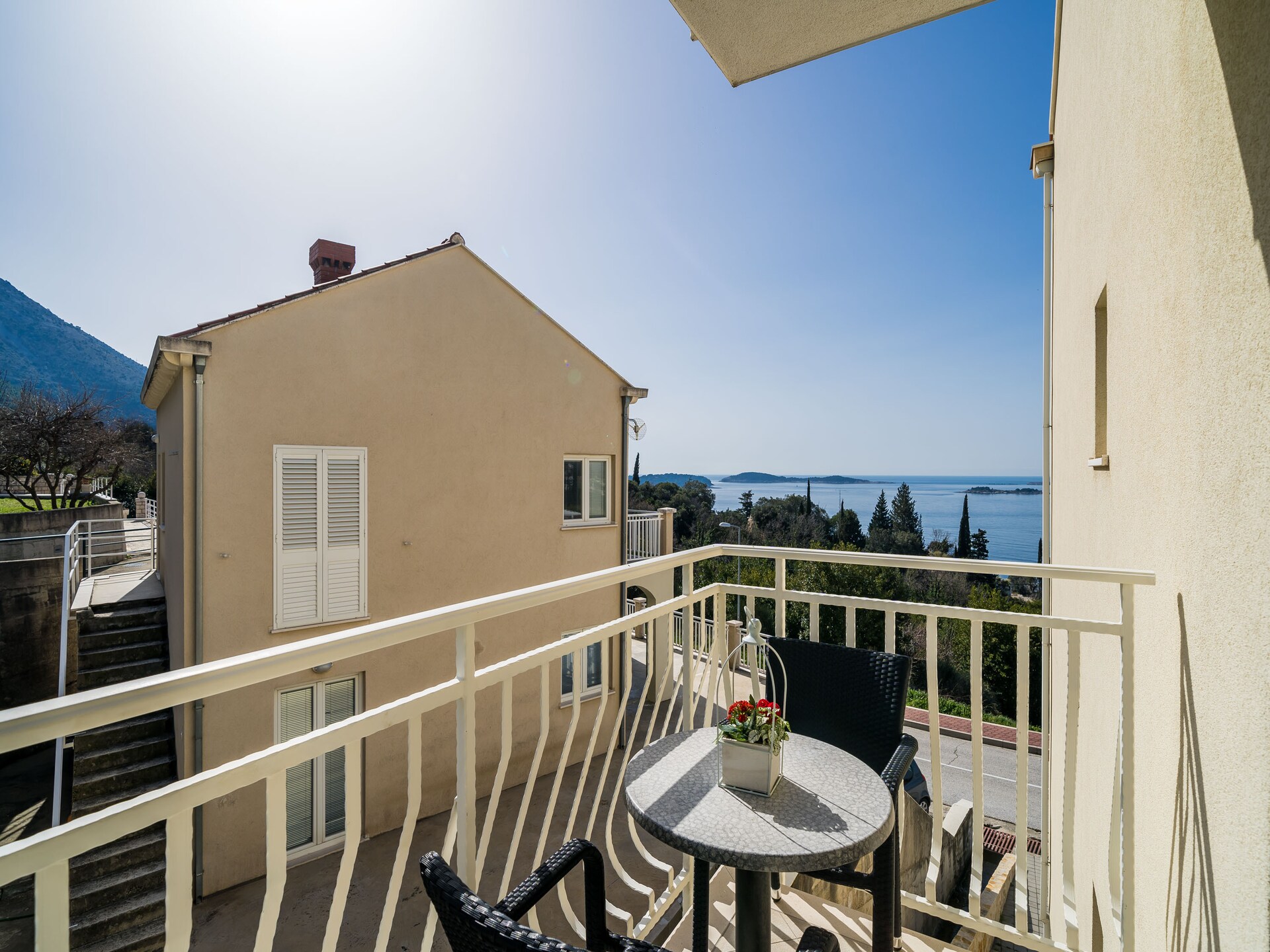 Luxe appartement met balkon en zeezicht nabij strand Plat, Mlini - foto 24