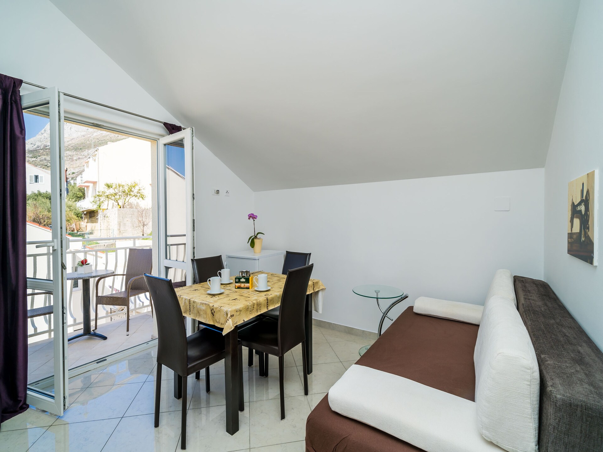 Comfortabel appartement met balkon en zeezicht, op 500m van het strand - foto 2