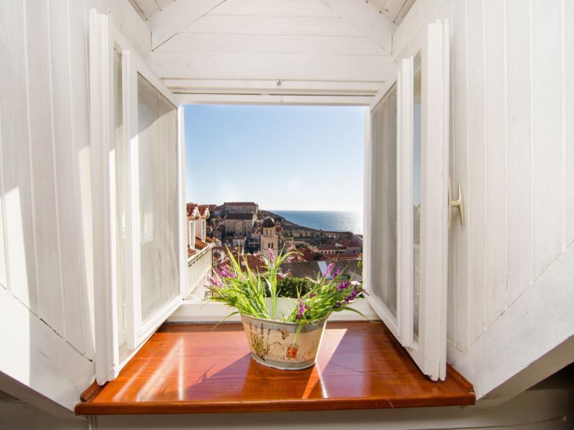 Knusse kamer met uitzicht op de oude stad van Dubrovnik - foto 1