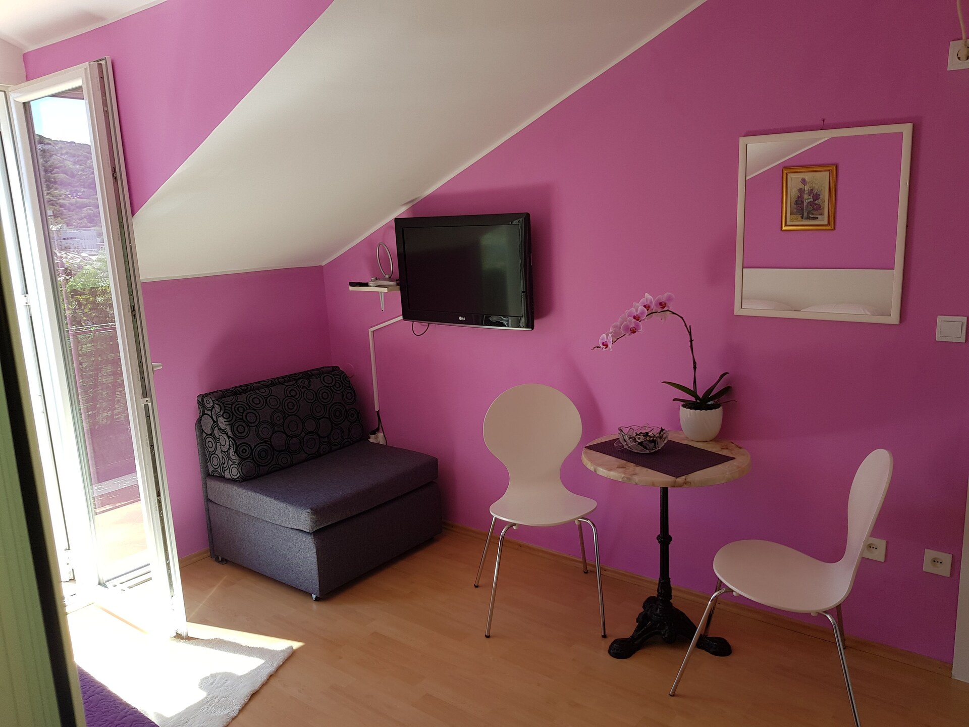 Studio met balkon en zeezicht in Lapad, 400m van strand - foto 7