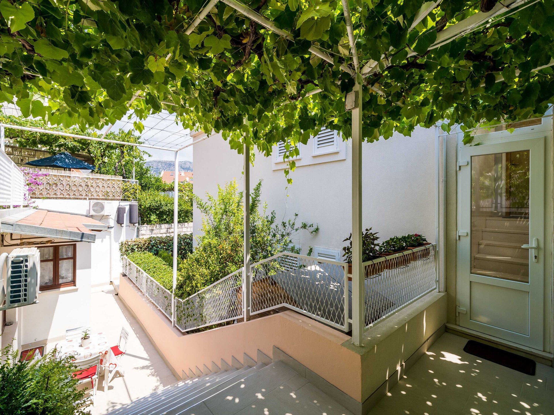 Knus appartement bij strand Babin Kuk, met airco en gratis parkeren - foto 11