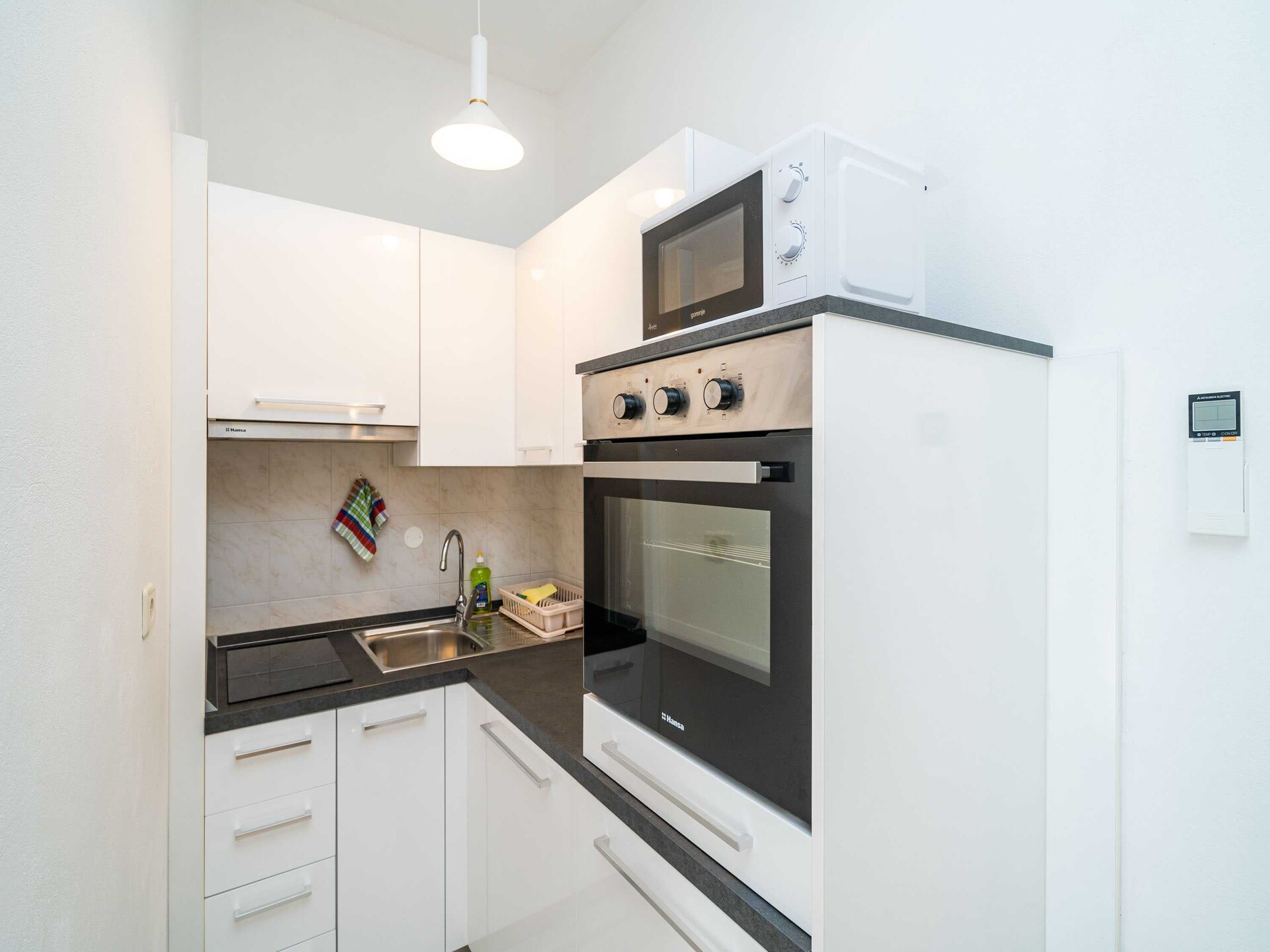 Knus appartement op Babin Kuk met terras, vlakbij Copacabana Beach - foto 6