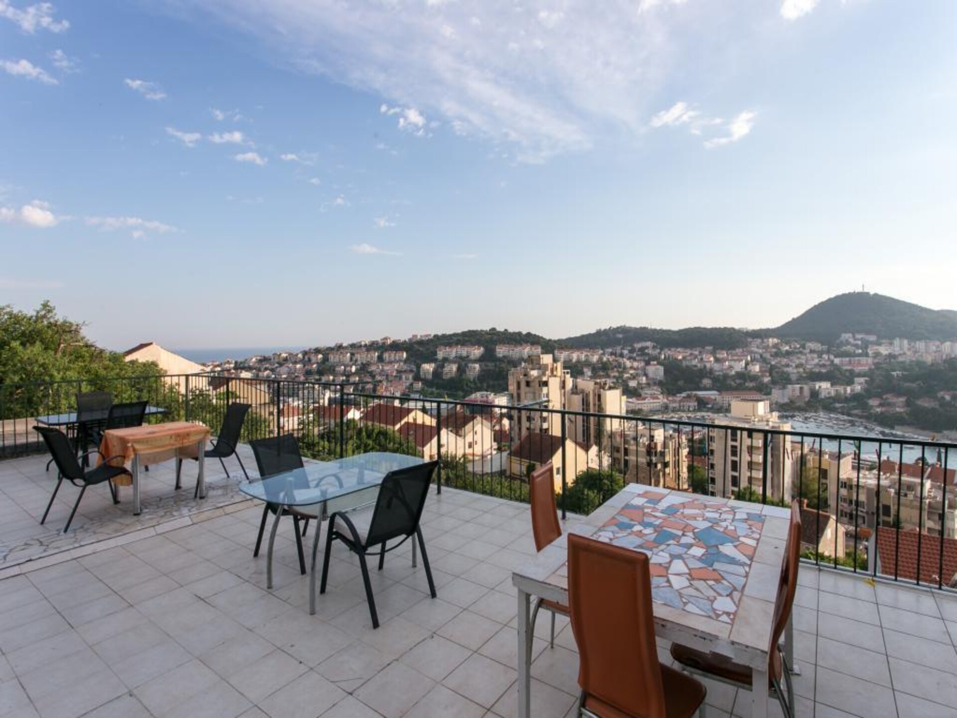 Guest House Barbara appartement 3: knus verblijf met zeezicht in Dubrovnik - foto 1