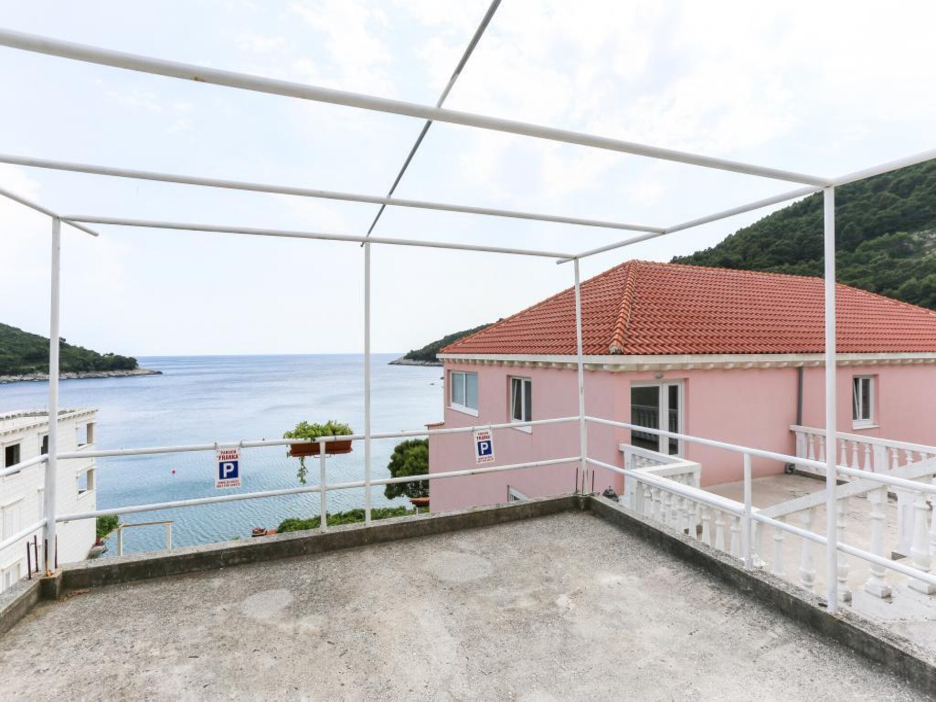 Appartement aan zee met terras en panoramisch uitzicht op Saplunara - foto 14
