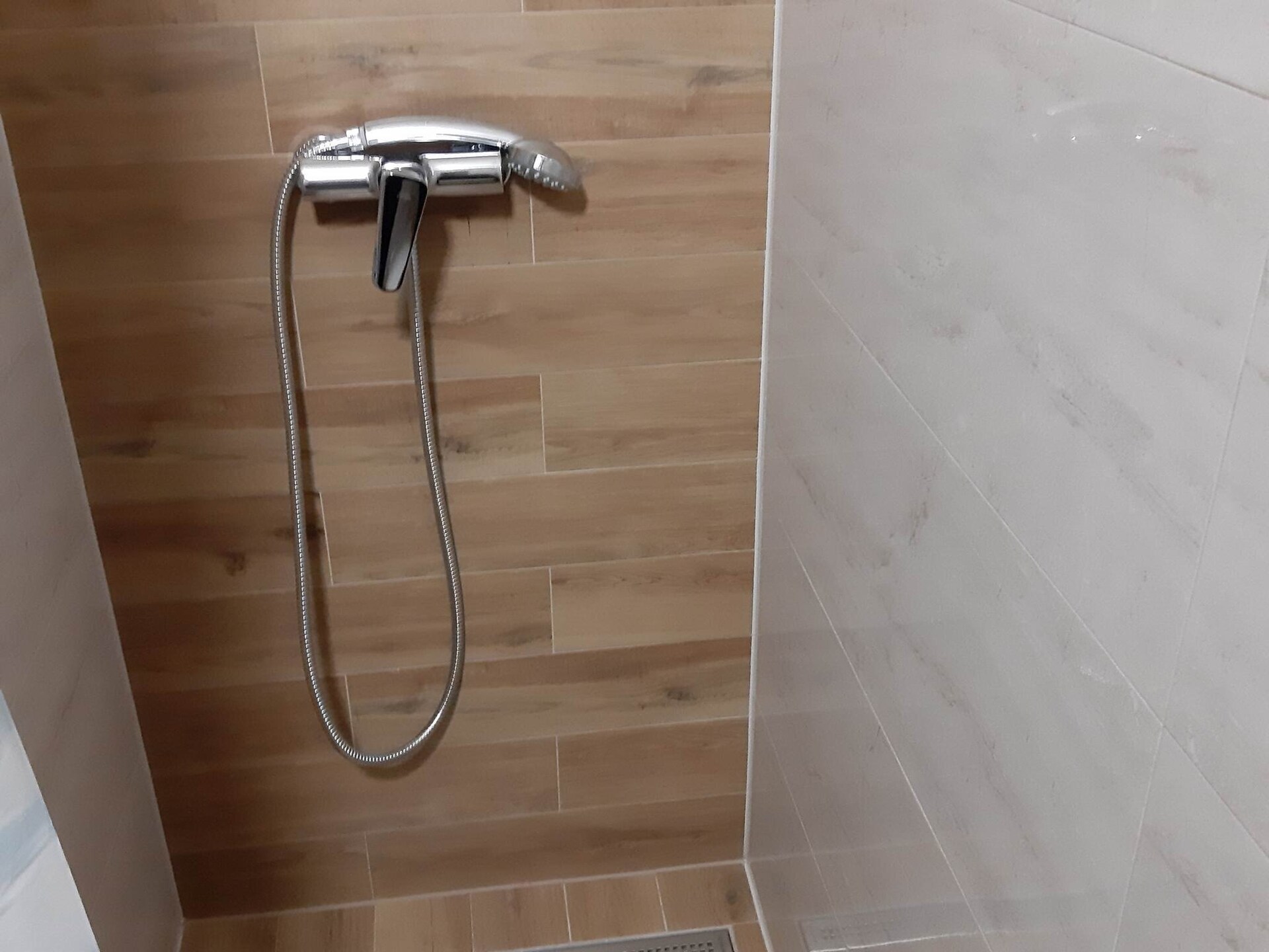 Appartement met zeezicht en terras in Saplunara - foto 6