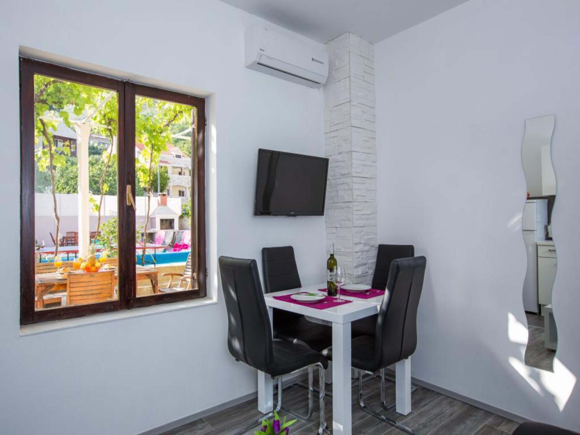 Op 500 m van het strand: Sfeervol appartement in Mokosica - foto 5