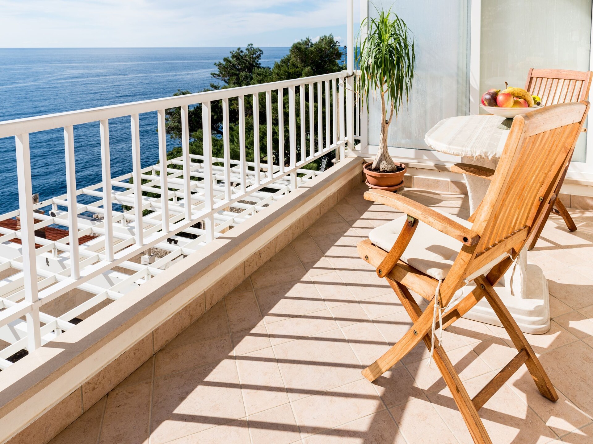 Ruim appartement met zeezicht en balkon op 100m van het strand in Dubrovnik - foto 2