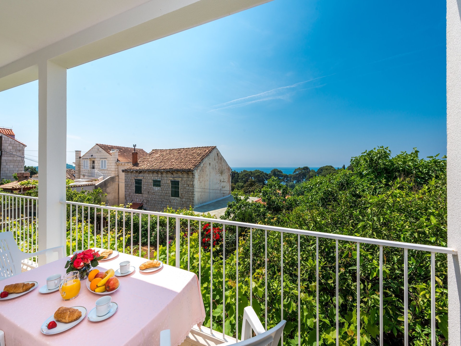 Appartement Lena: 3-slaapkamerappartement met balkon en zeezicht nabij Dubrovnik Old Town - foto 1