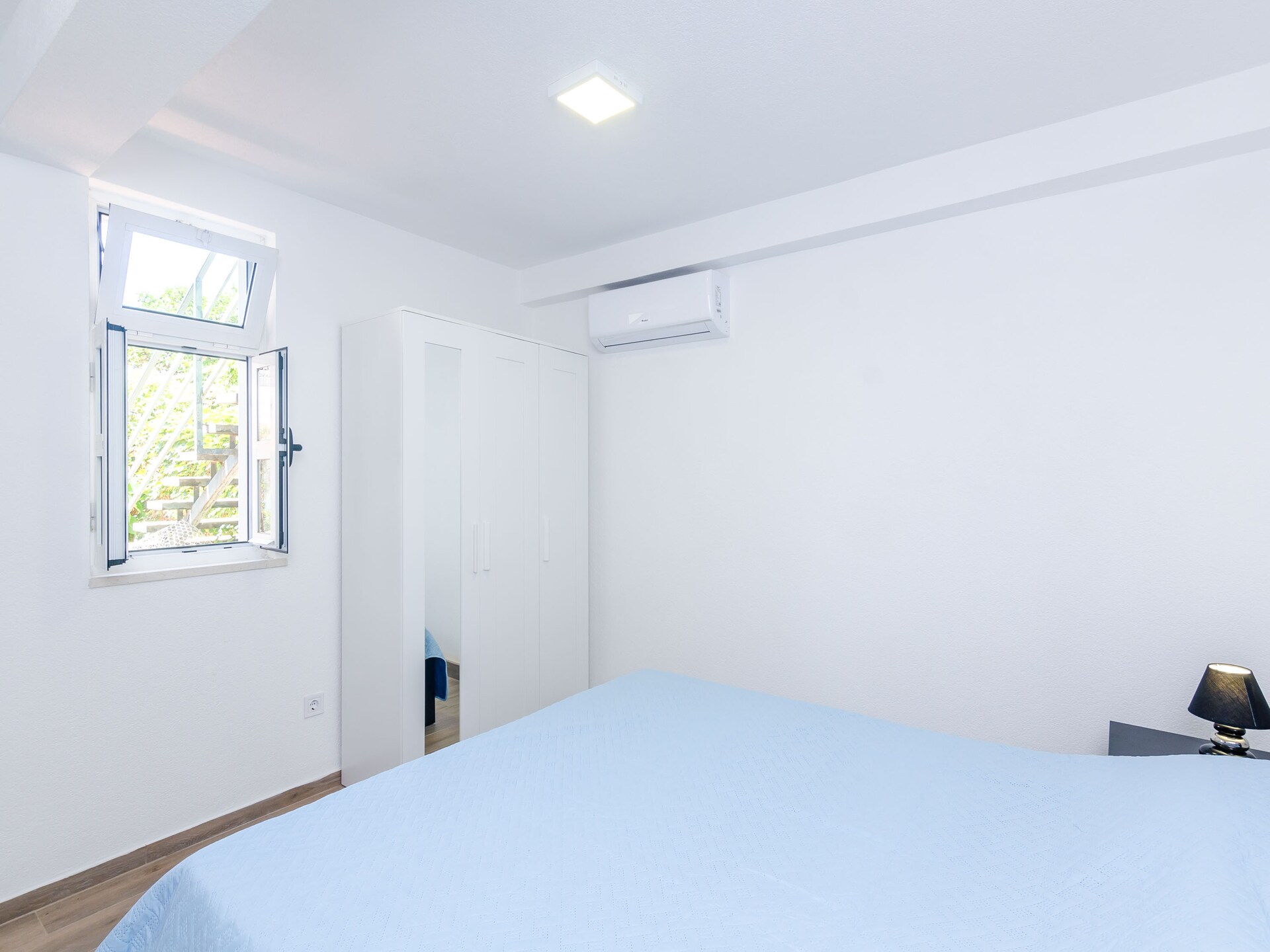 Appartement Paula: sfeervol verblijf met gedeeld terras bij de oude stadsmuren - foto 11