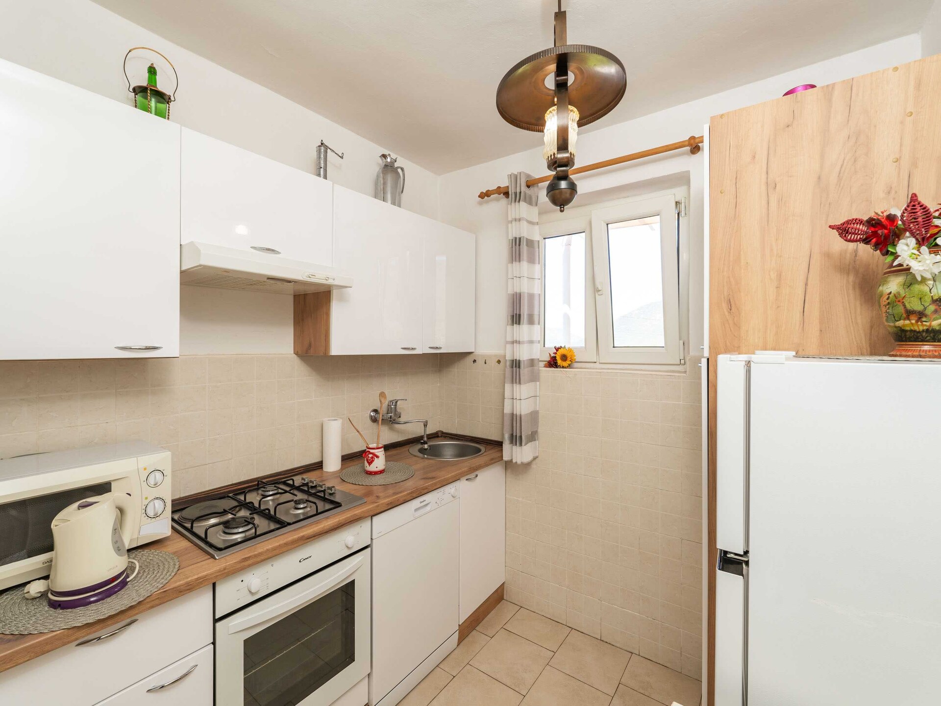 Villa Desin: Ruim appartement met 3 slaapkamers, terras en zwembad in Molunat - foto 5