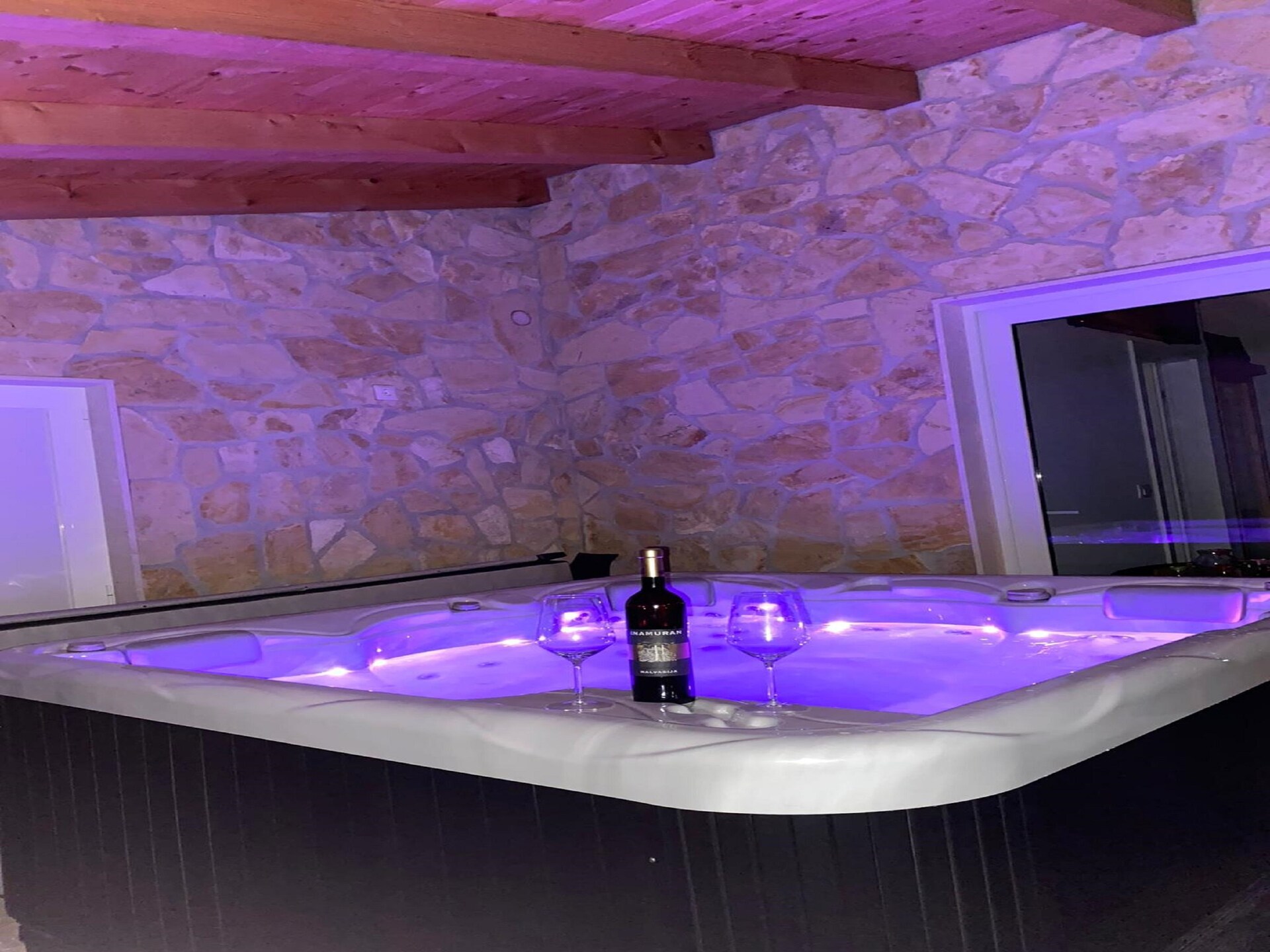 Villa Mateo: Ruime villa met privézwembad en terras in het groene Konavle - foto 35