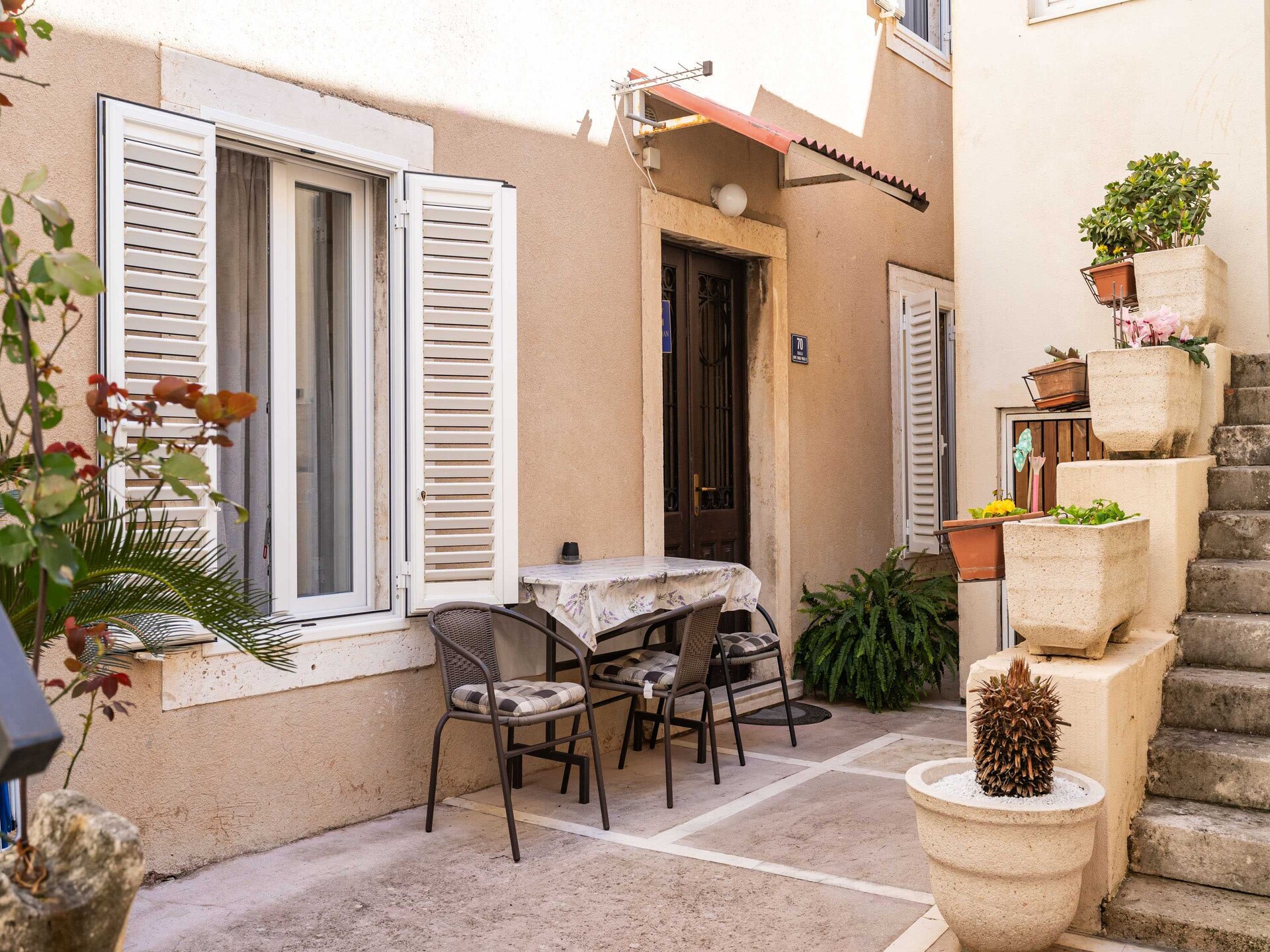 Rustiek appartement met terras in Gruž, vlakbij de veerhaven en Old Town - foto 23