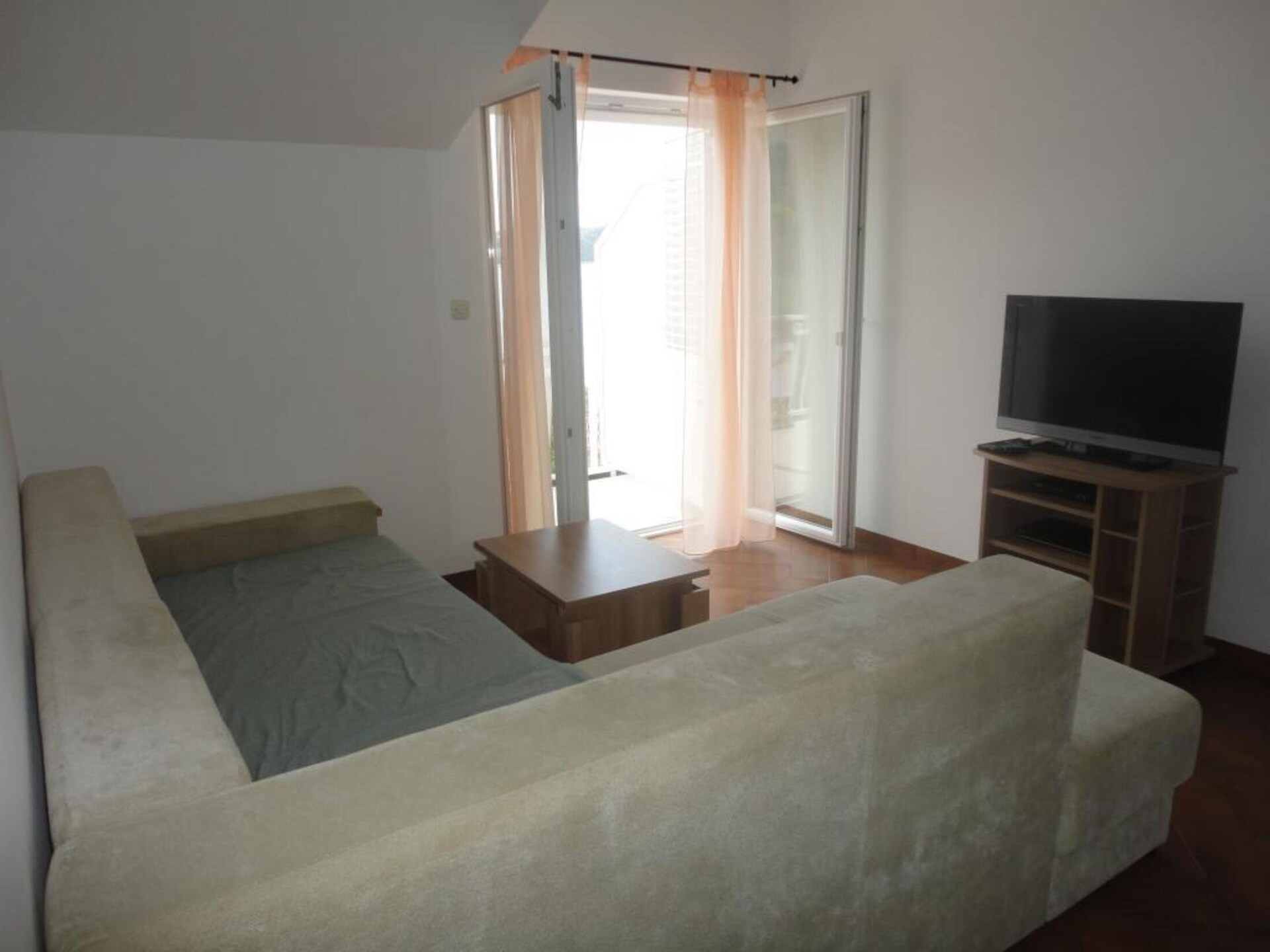 Tweekamerappartement met zeezicht en balkon op 100m van strand in Slano - foto 2