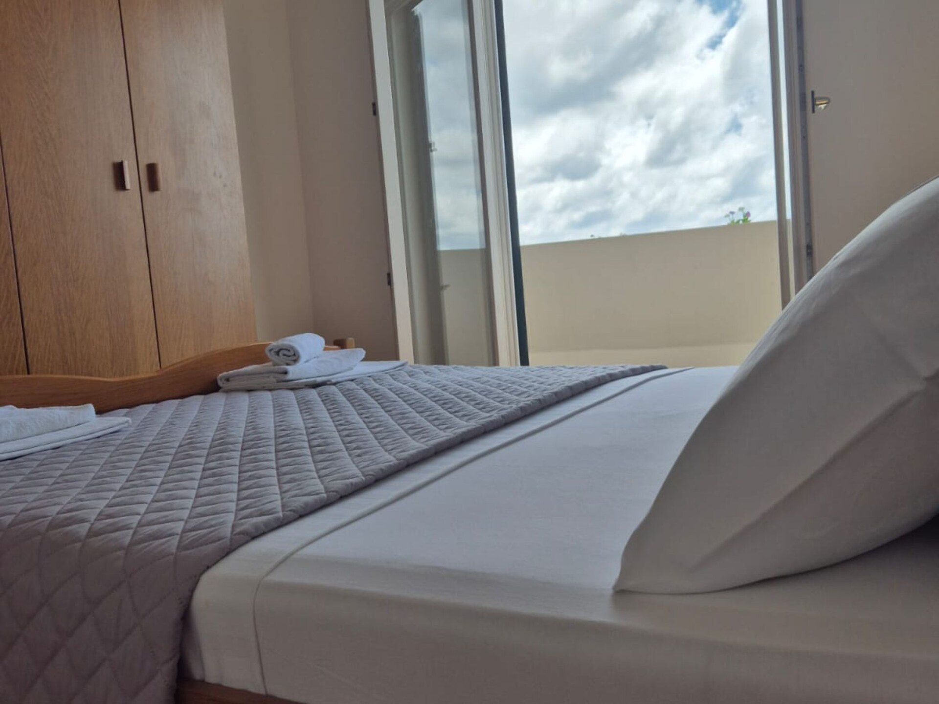 Apartment Mia: Ruim appartement met balkon en zeezicht nabij centrum Dubrovnik - foto 18