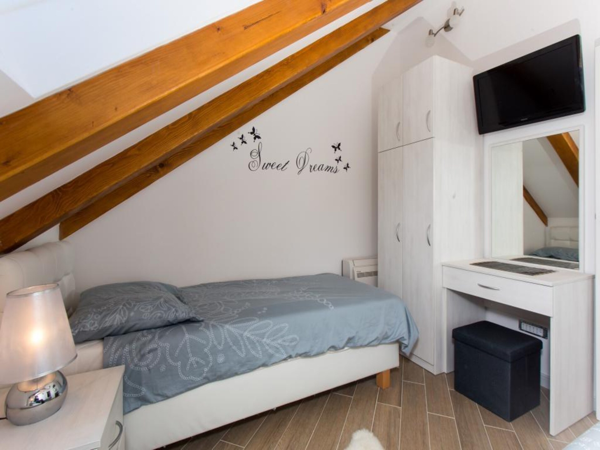 Mali Skoj Apartment: Twee-kamer appartement met zeezicht op Šipan - foto 11