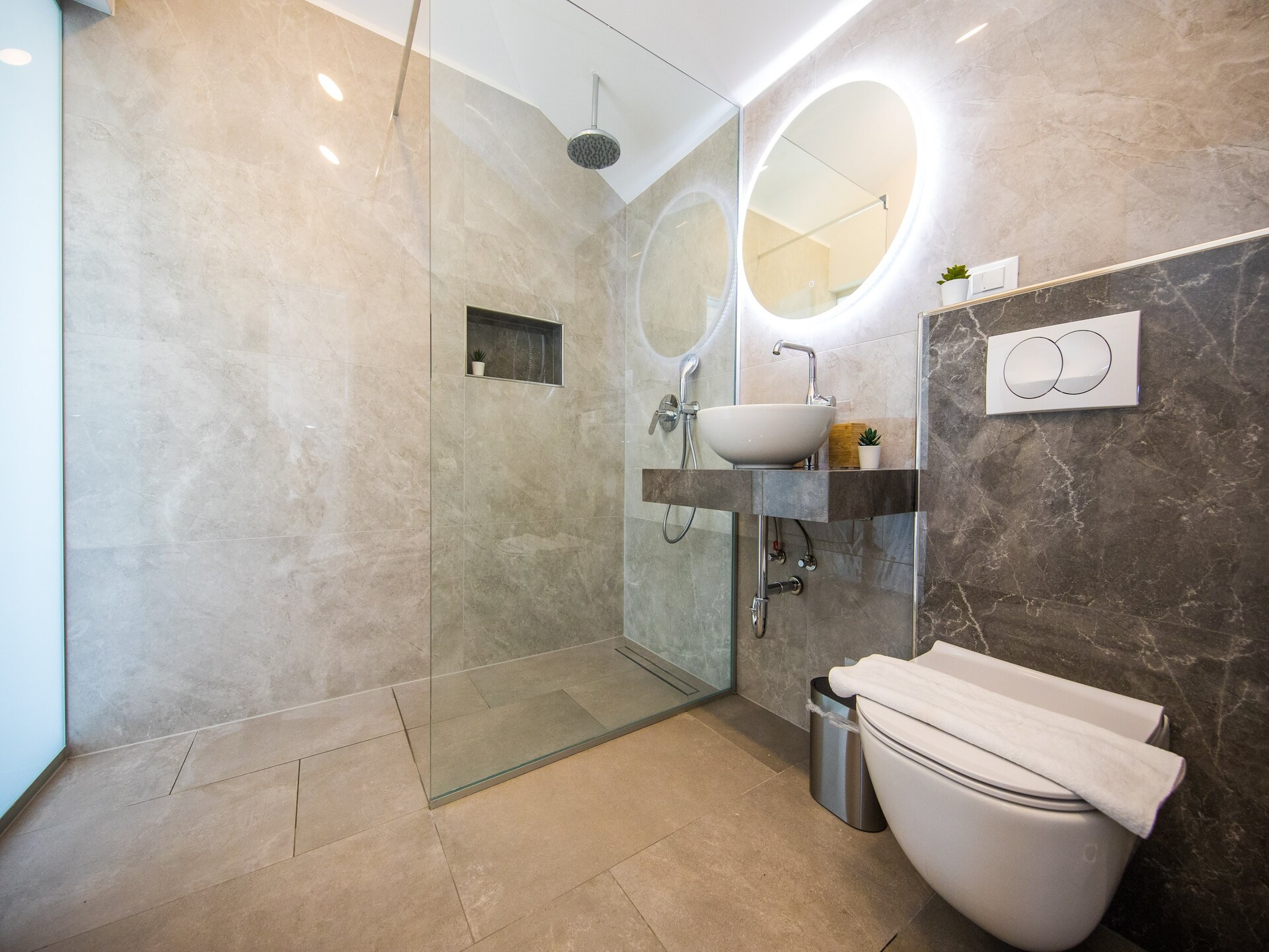 Villa Art Gallery: Zeezicht & Infinity Pool voor 14 personen in Mlini - foto 23