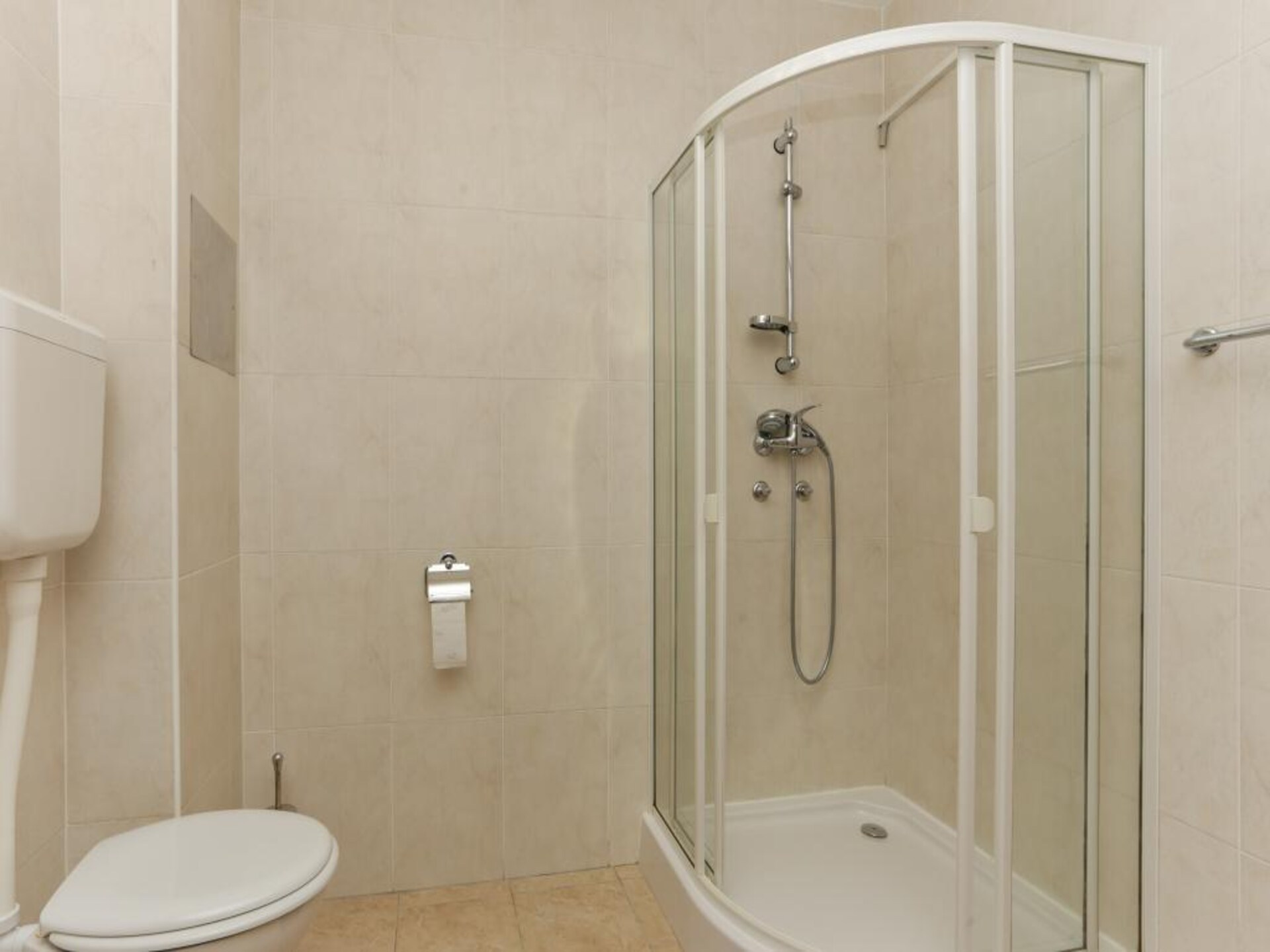 Appartement met balkon en zeezicht nabij Dubrovnik, 200m van het strand - foto 9