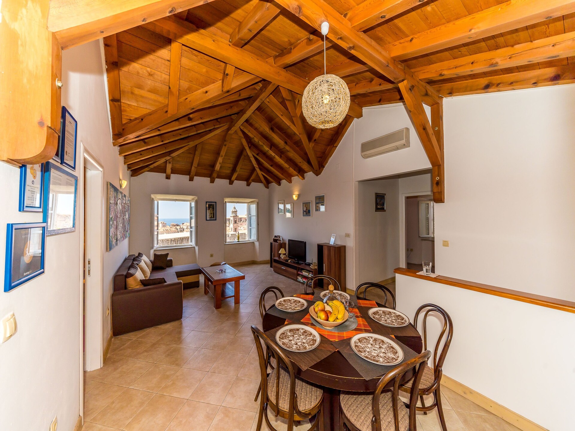 Appartement met zeezicht en terras, 200m van strand en oude centrum Dubrovnik - foto 6
