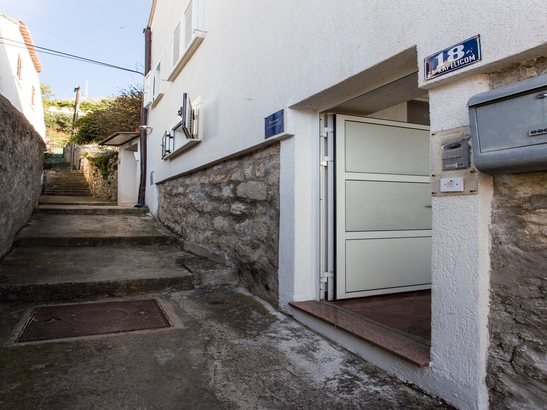 Studio Apartment Dorina: Buiten de stadsmuren, vlakbij het strand van Dubrovnik - foto 16