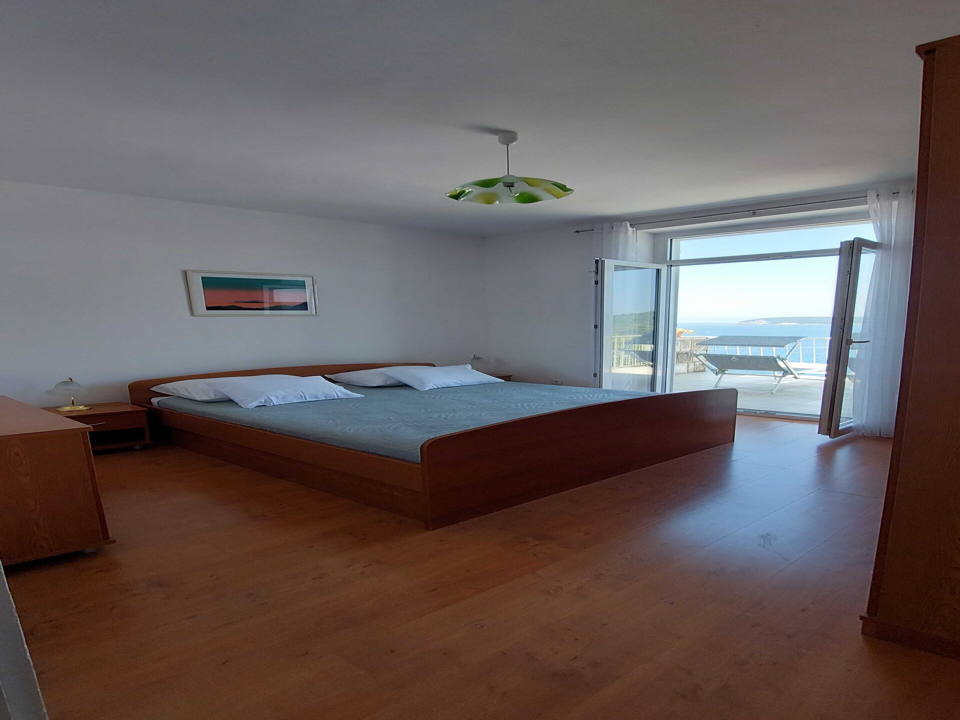 Zonovergoten appartement aan zee met balkon en uitzicht op de Adriatische Zee - foto 8