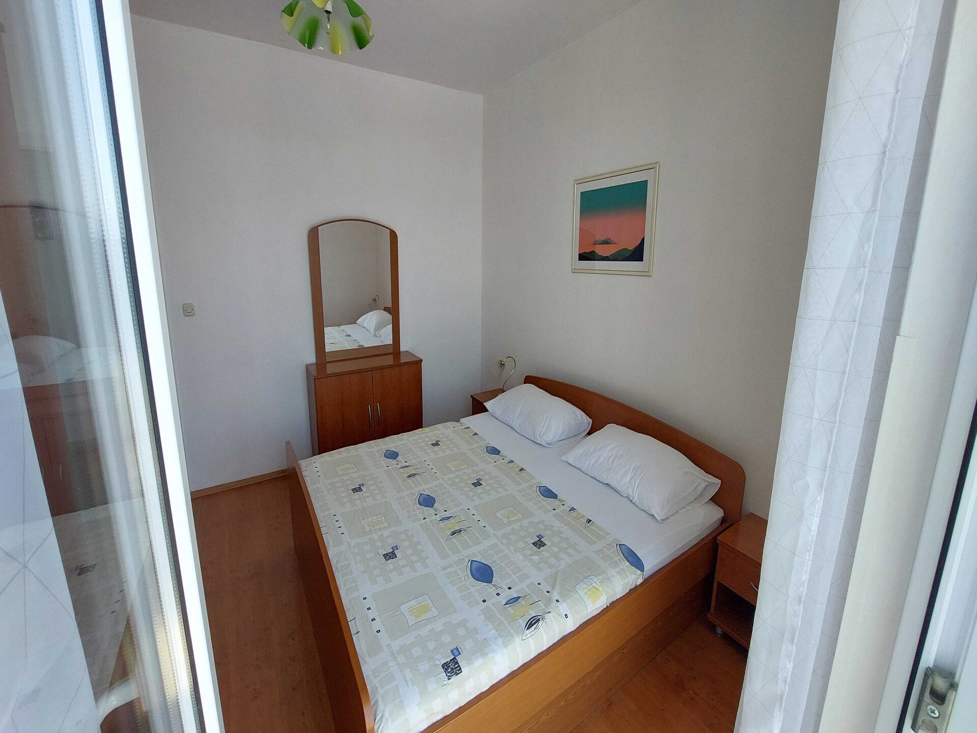 Zonovergoten appartement aan zee met balkon en uitzicht op de Adriatische Zee - foto 9