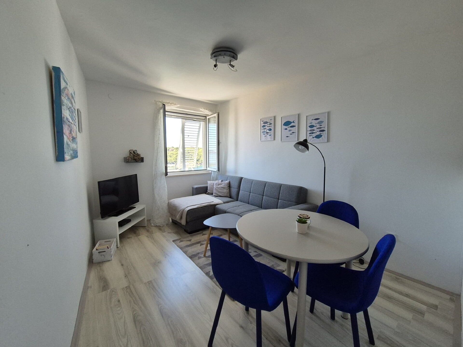 Appartement met zeezicht op 50 meter van het strand in Štikovica - foto 1
