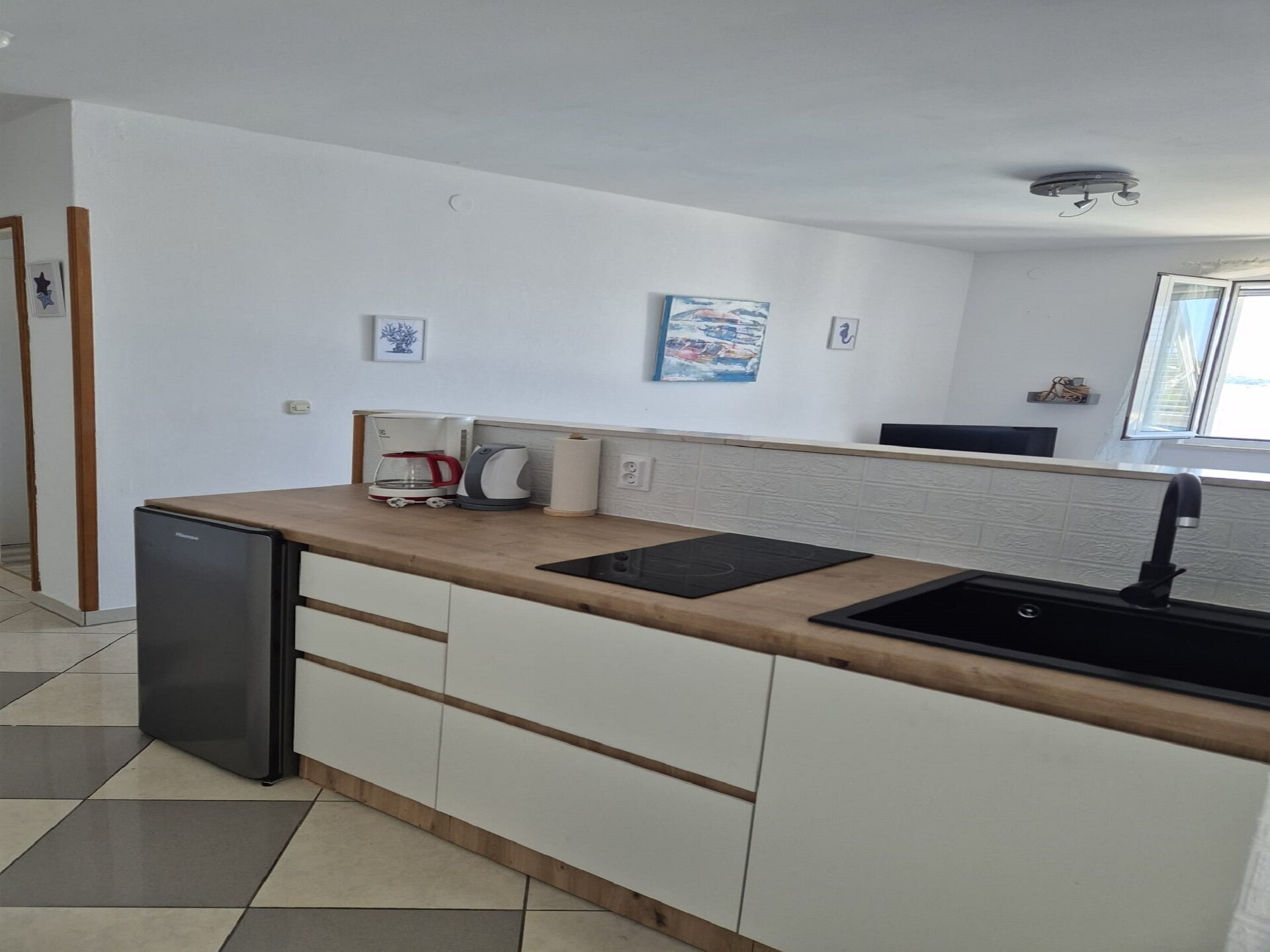 Appartement met zeezicht op 50 meter van het strand in Štikovica - foto 6