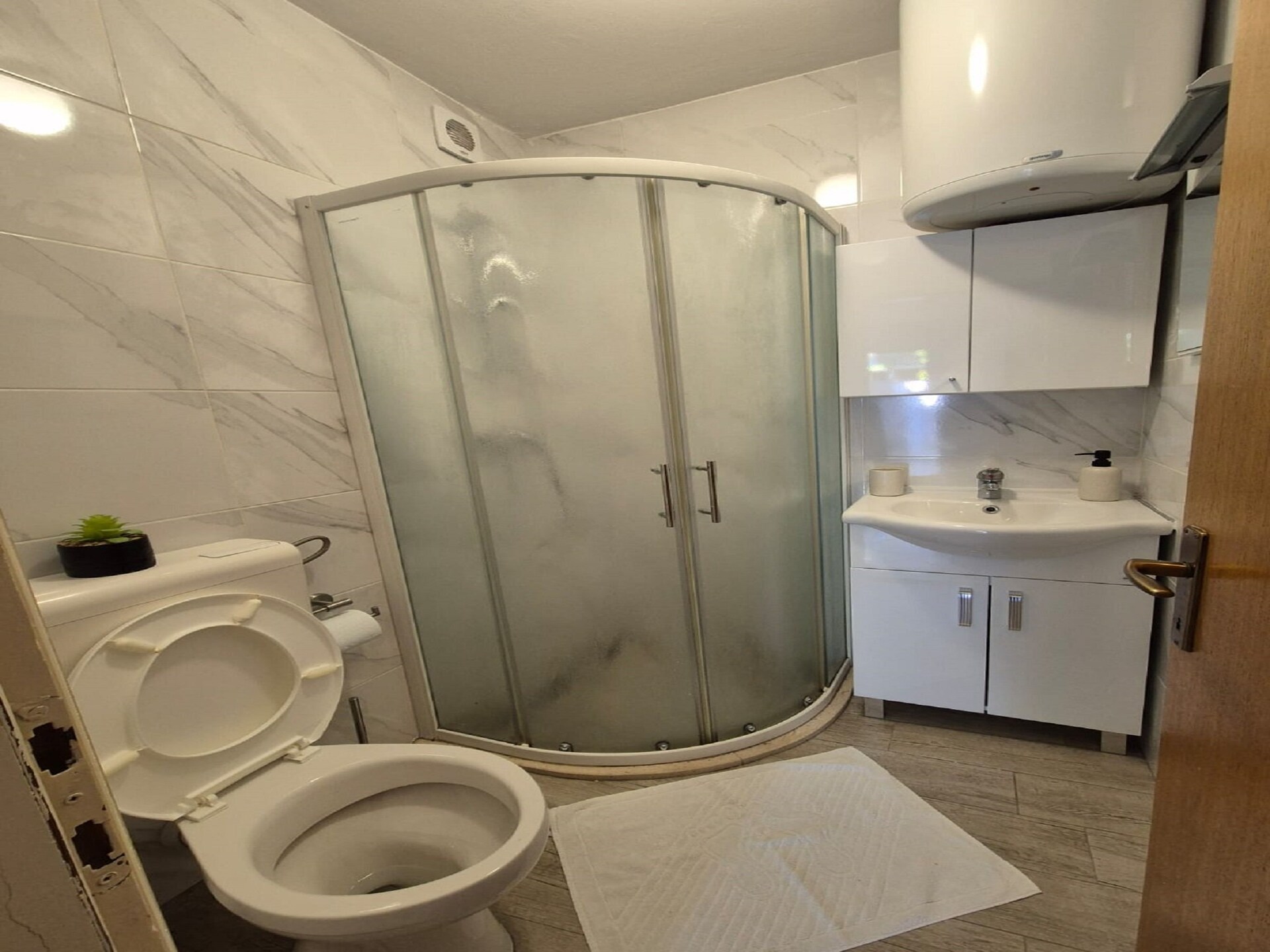 Appartement met zeezicht op 50 meter van het strand in Štikovica - foto 10