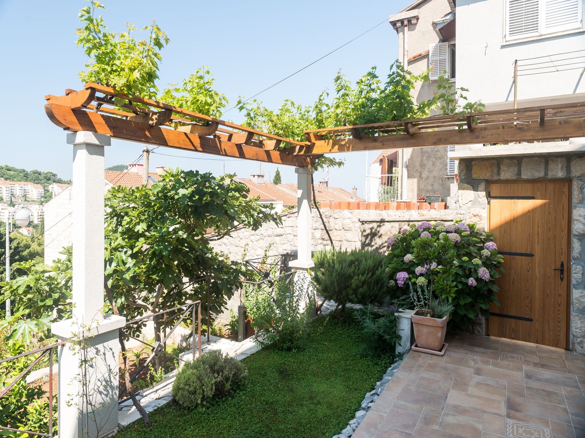 Comfortabel appartement met terras in Gruž, vlakbij haven en oude stad - foto 17