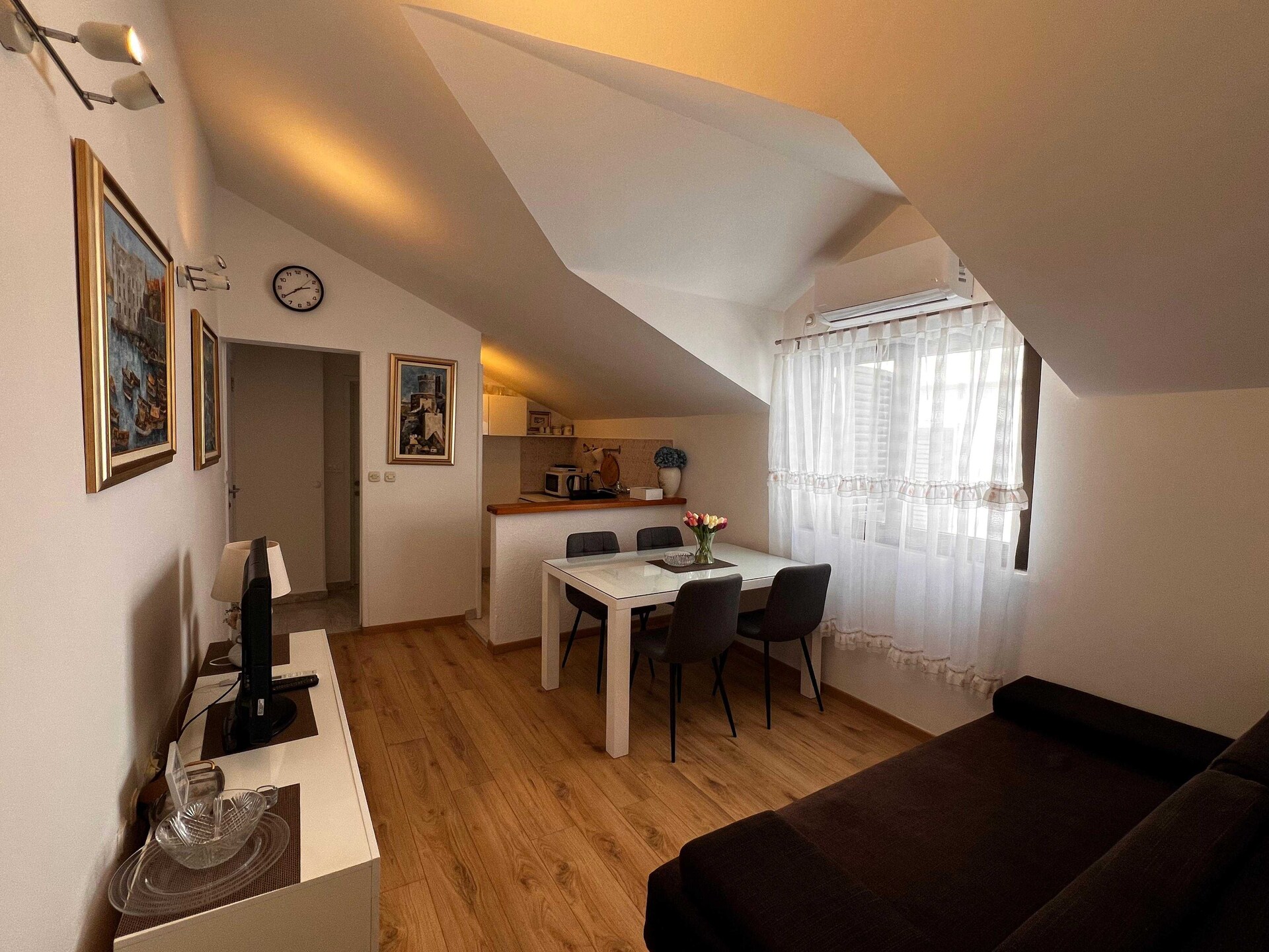 Appartement met Patio en Zeezicht op 1,5 km van Oude Stad Dubrovnik - foto 12