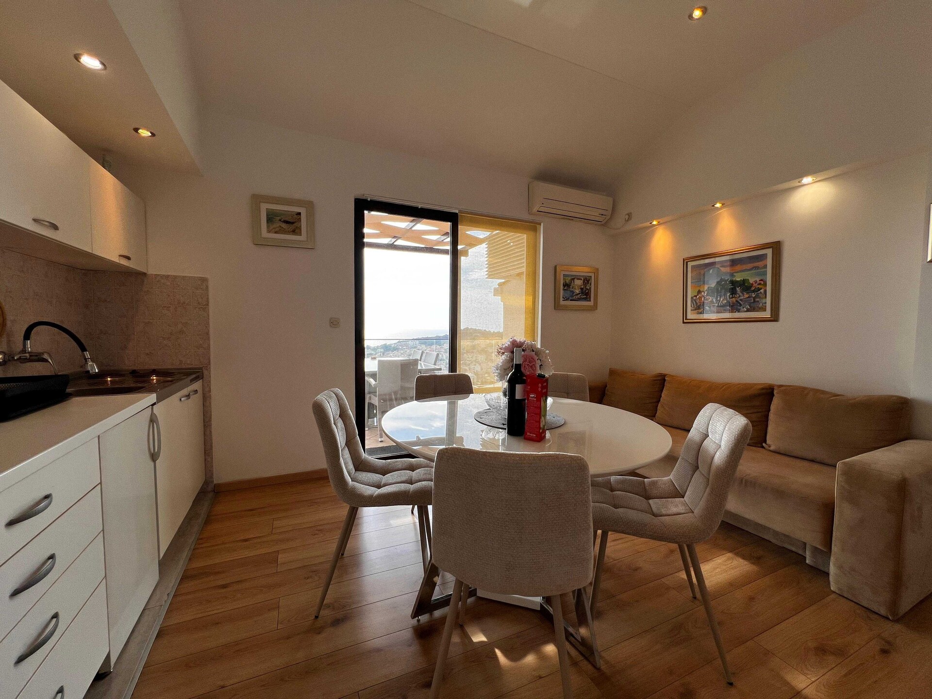 Appartement met balkon en zeezicht in Dubrovnik, vlakbij de oude stad - foto 11
