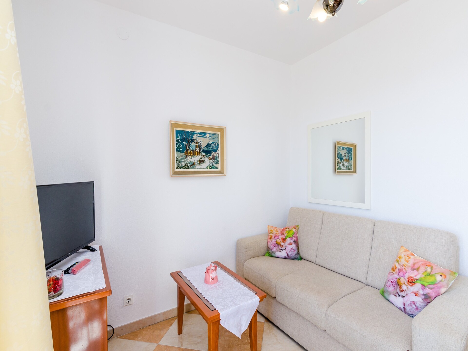 Ruim appartement met balkon en uitzicht op zee bij Dubrovnik Old Town - foto 3