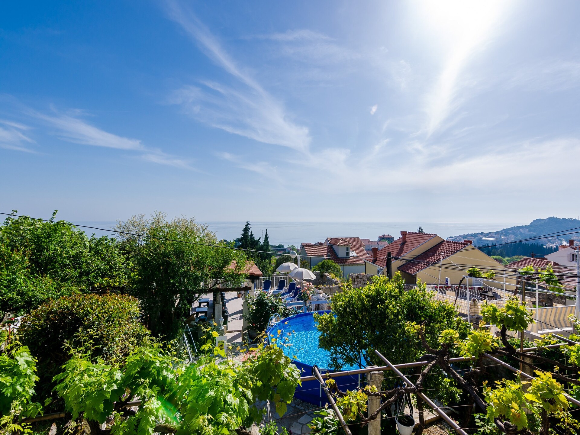 Ruim appartement met balkon en uitzicht op zee bij Dubrovnik Old Town - foto 14