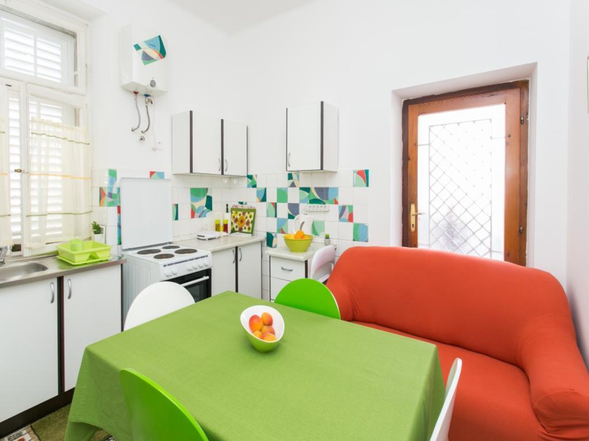Kleurrijk appartement met terras en tuinzicht in de wijk Gruž, Dubrovnik - foto 1