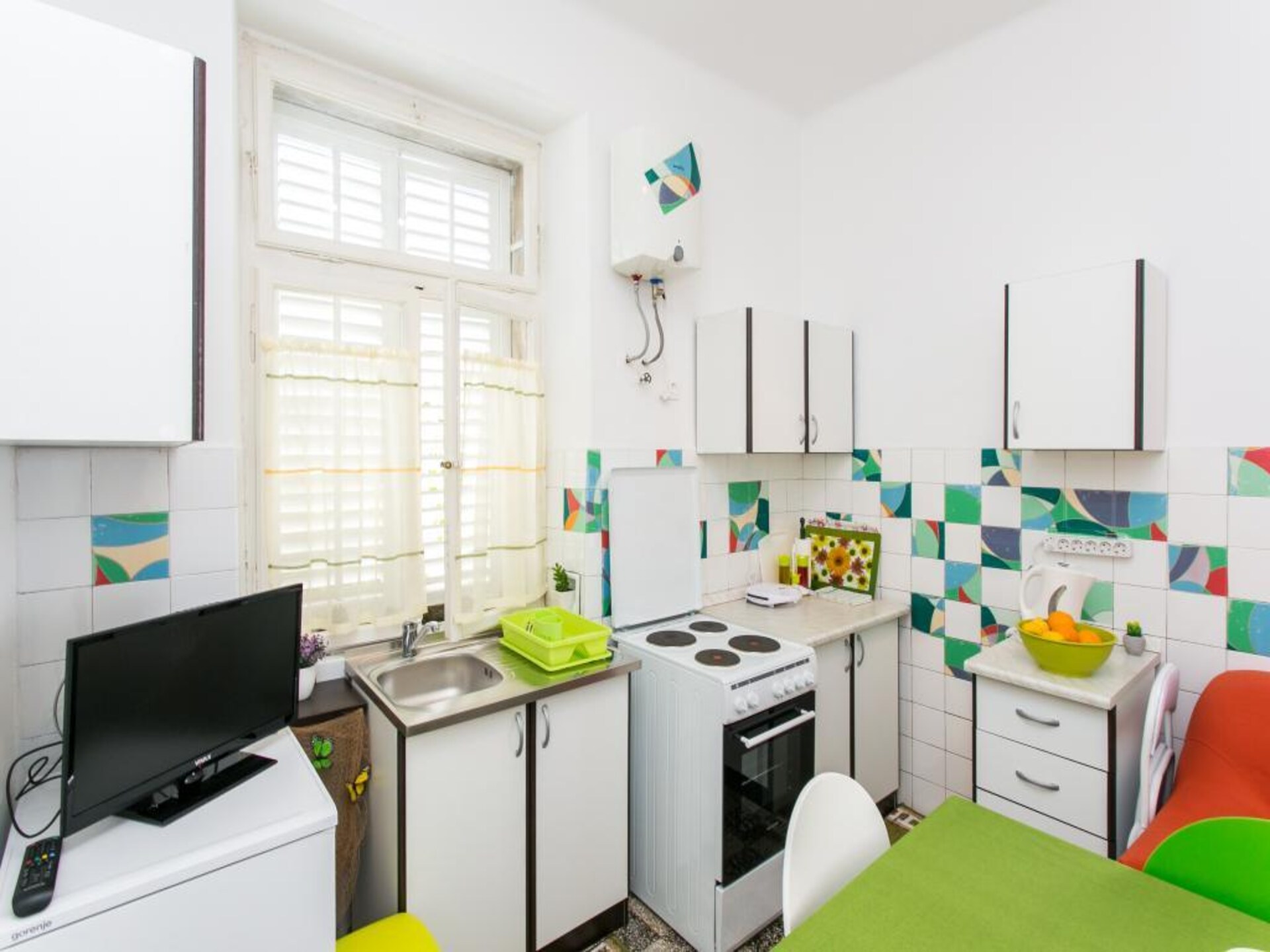 Kleurrijk appartement met terras en tuinzicht in de wijk Gruž, Dubrovnik - foto 3