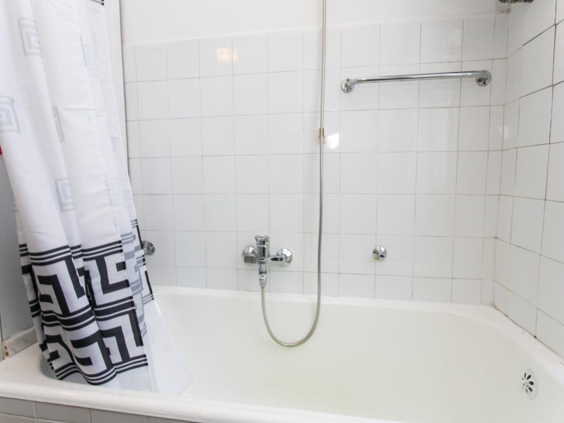 Kleurrijk appartement met terras en tuinzicht in de wijk Gruž, Dubrovnik - foto 12