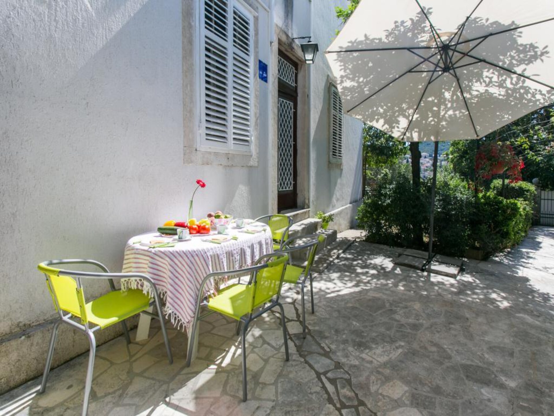 Kleurrijk appartement met terras en tuinzicht in de wijk Gruž, Dubrovnik - foto 23